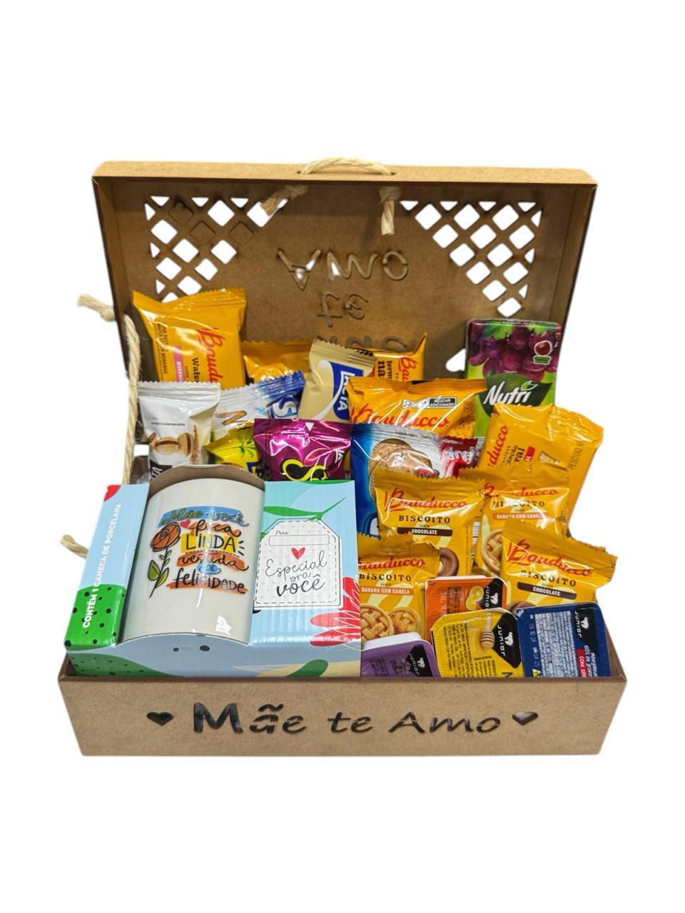 thumb-cesta-em-caixa-p-com-20-itens-e-caneca-3
